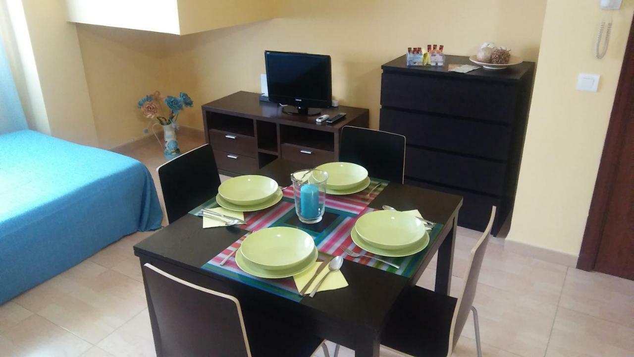 Apartamento Domingo Lozano مالقة المظهر الخارجي الصورة