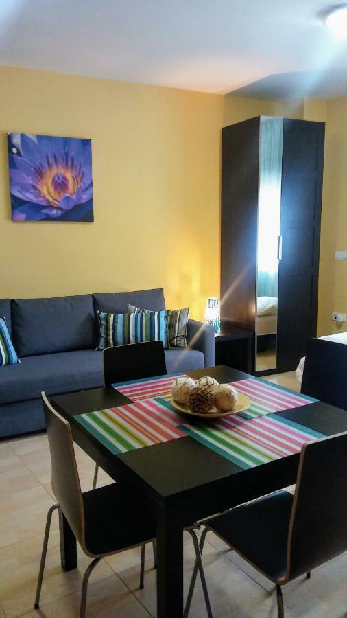 Apartamento Domingo Lozano مالقة المظهر الخارجي الصورة