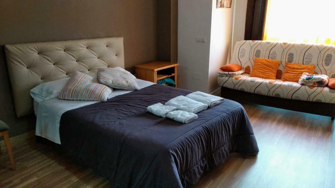 Apartamento Domingo Lozano مالقة المظهر الخارجي الصورة