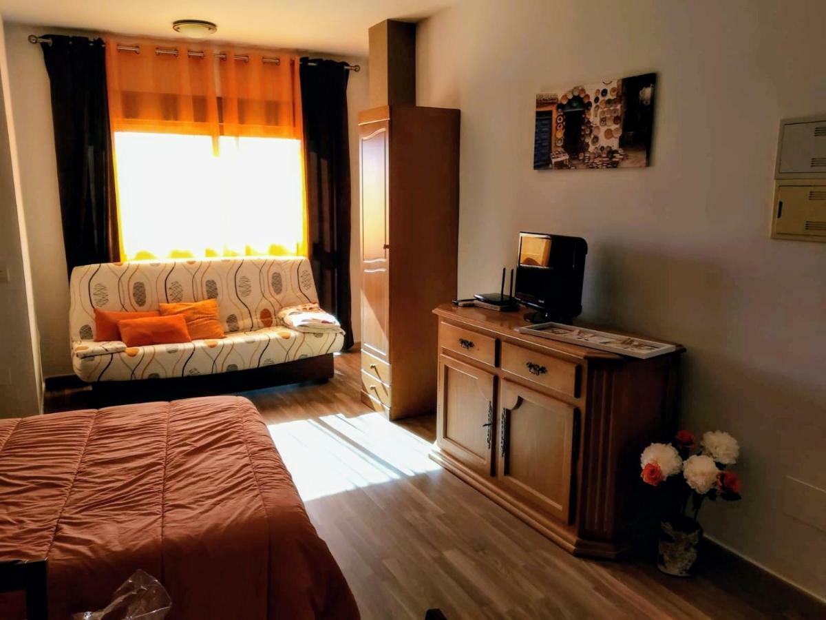 Apartamento Domingo Lozano مالقة المظهر الخارجي الصورة